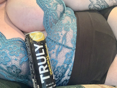 aannunzi727 header picture leakfans.com