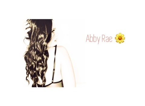 Header of abby.rae