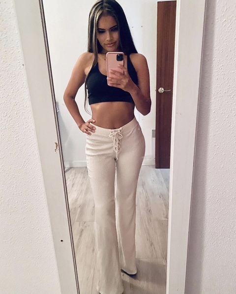 acvanessa header picture leakfans.com