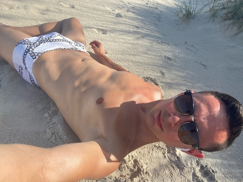 adamtaylorxxx header picture leakfans.com