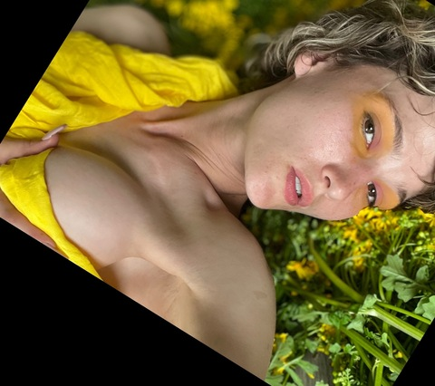 ahanureed header picture leakfans.com