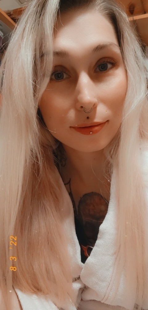 ahazelbaby header picture leakfans.com