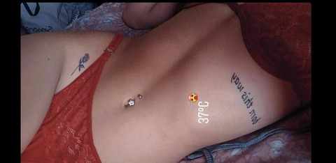 ailulu header picture leakfans.com