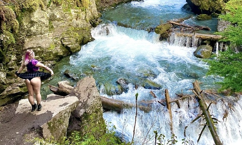 alaskanspaceprincess header picture leakfans.com