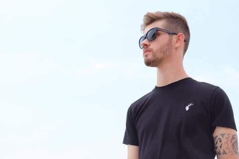 ale0903 header picture leakfans.com