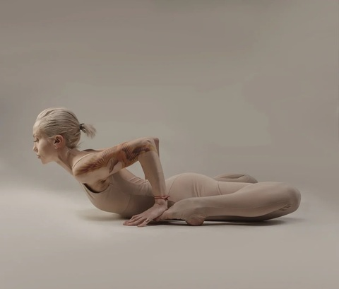 alena_love_yoga header picture leakfans.com