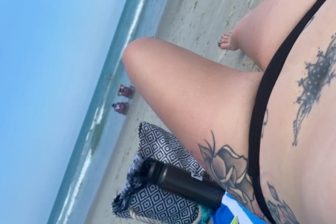 alesa_may header picture leakfans.com