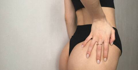 alexiayray header picture leakfans.com