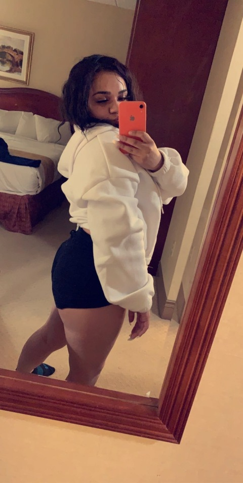 alg67904 header picture leakfans.com