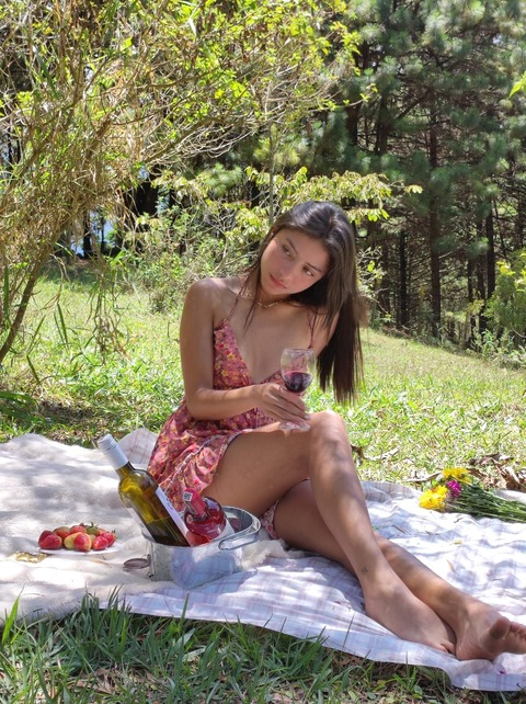 alicebluwu header picture leakfans.com