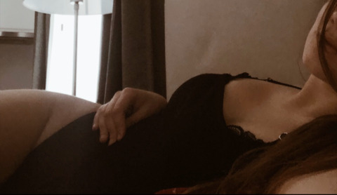 alinuggies header picture leakfans.com