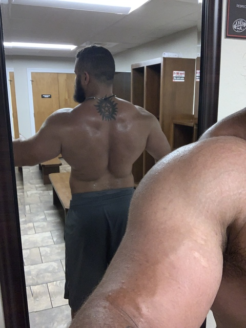 alpha_nick header picture leakfans.com