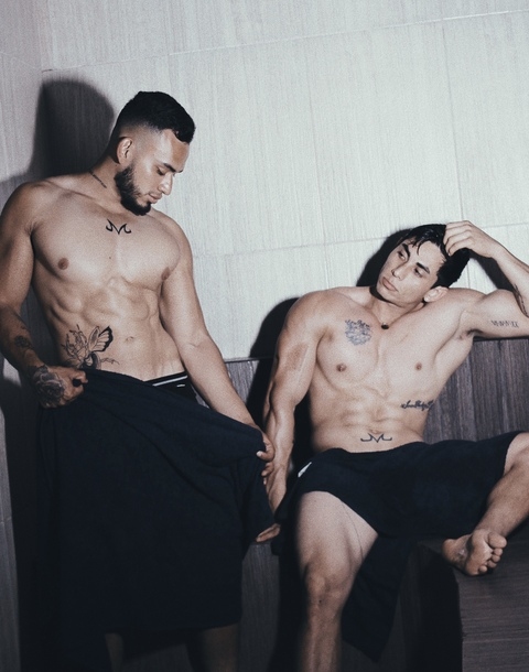 alphaguy header picture leakfans.com