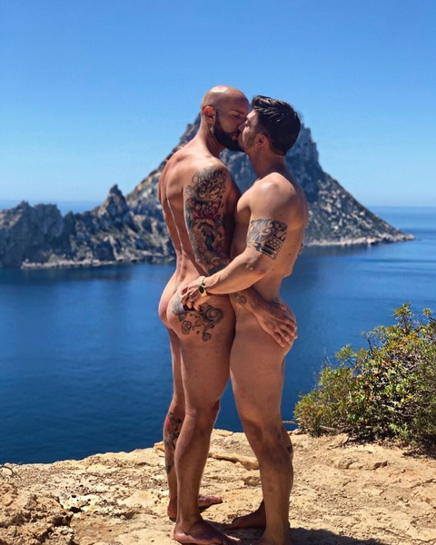 alxcont3_ header picture leakfans.com