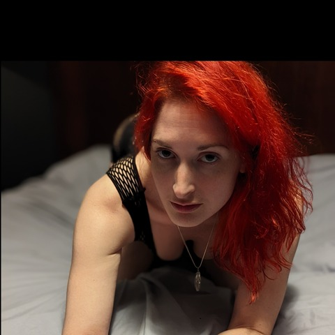 alykatt header picture leakfans.com