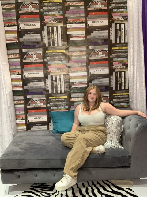 alyssaholmes6969 header picture leakfans.com