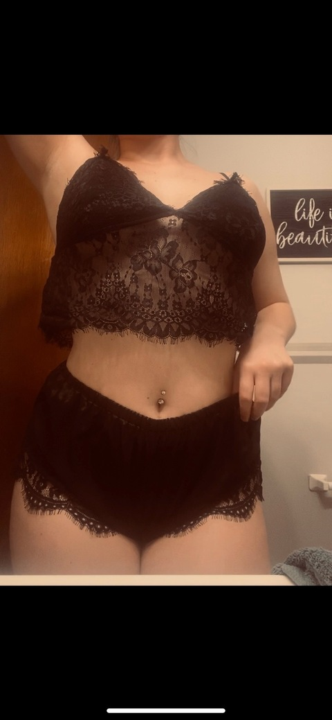 amberhooters header picture leakfans.com