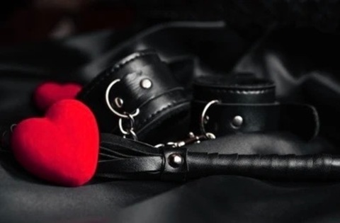 ambzinwonderland header picture leakfans.com