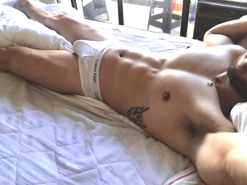 andu_f header picture leakfans.com