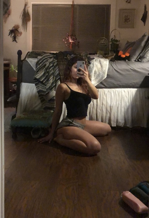 Header of angel_spice69