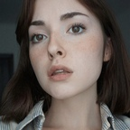 anie_anarom profile picture leakfans.com