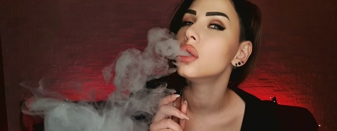 annaluvip header picture leakfans.com