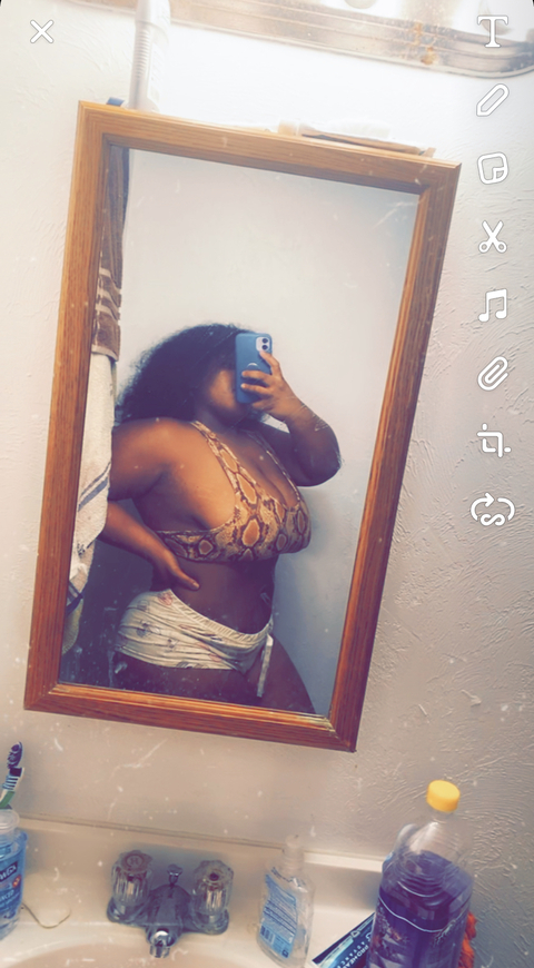 aquafena386 header picture leakfans.com