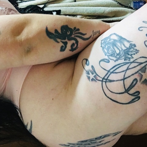 arifer69 header picture leakfans.com