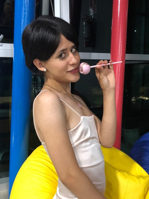 arisuarezuy header picture leakfans.com