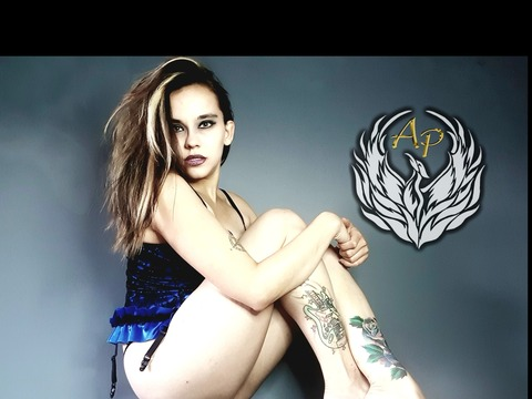 ashleyphoenixofficial header picture leakfans.com