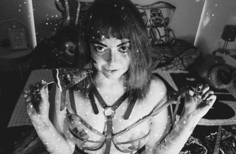 asmrcandygirl header picture leakfans.com