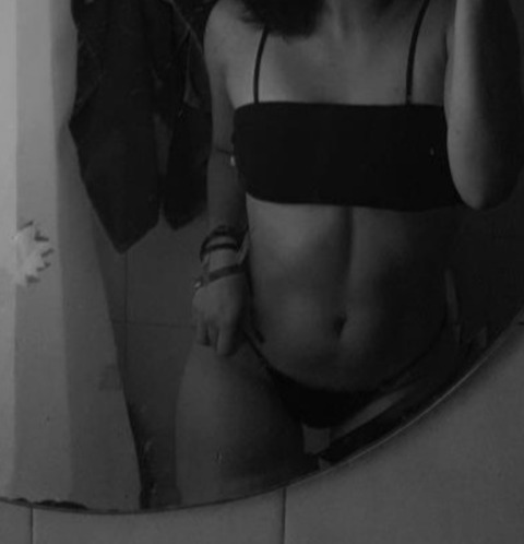 ayv55 header picture leakfans.com