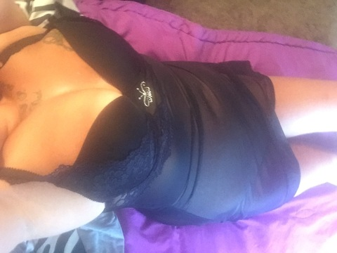 azianfreak69 header picture leakfans.com