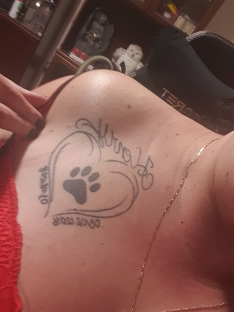 b_b_w1618 header picture leakfans.com