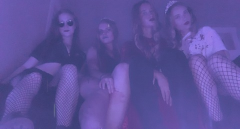 b_lizzz header picture leakfans.com