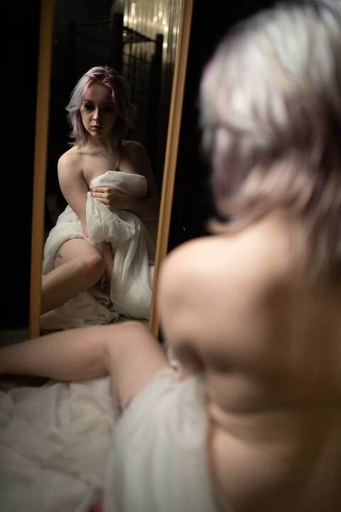 babe-belle1708 header picture leakfans.com