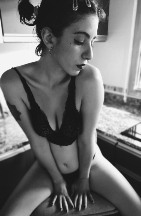 babealma header picture leakfans.com