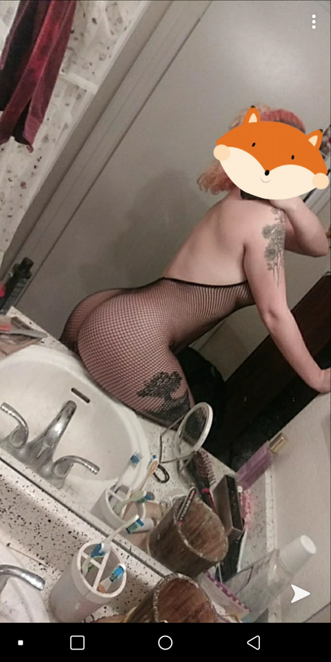 badbee_babe header picture leakfans.com