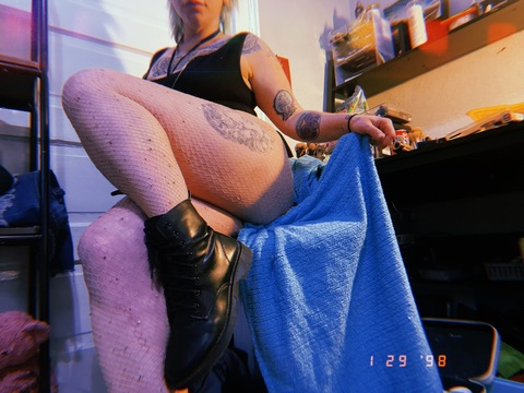 badfiishy header picture leakfans.com