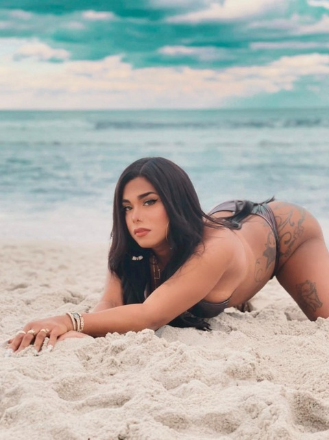 barbie_ramos_official header picture leakfans.com