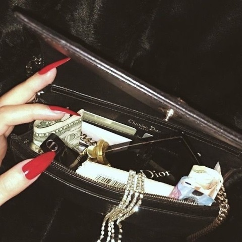 barzon header picture leakfans.com