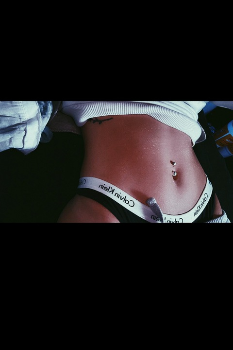 bayb.girl header picture leakfans.com