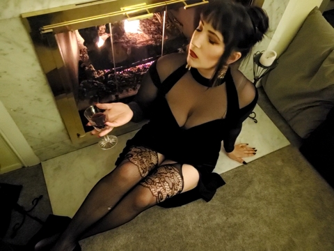 beeatrice header picture leakfans.com