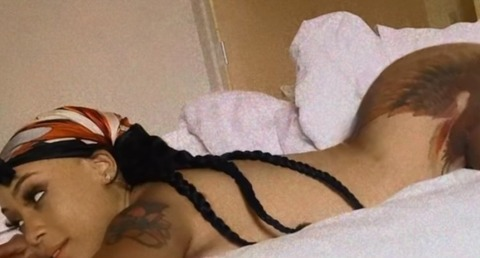 beeyella header picture leakfans.com