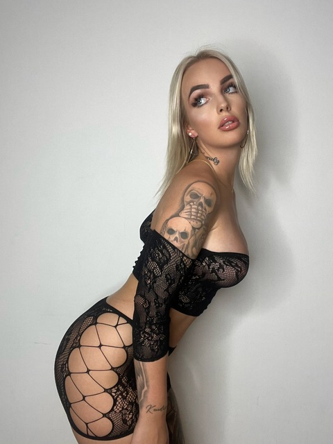 bellajanicefi header picture leakfans.com