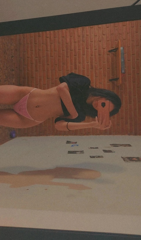 betmiau header picture leakfans.com