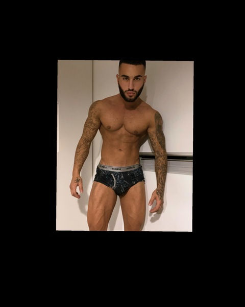 biggiefallzz header picture leakfans.com