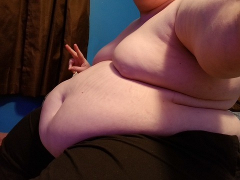 Header of bigtummyboy