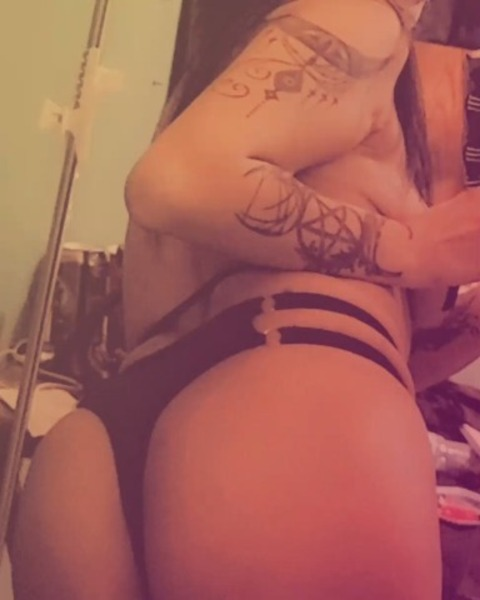 Header of bitchwitch1019