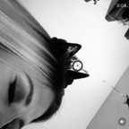 bl0ndie25 profile picture leakfans.com